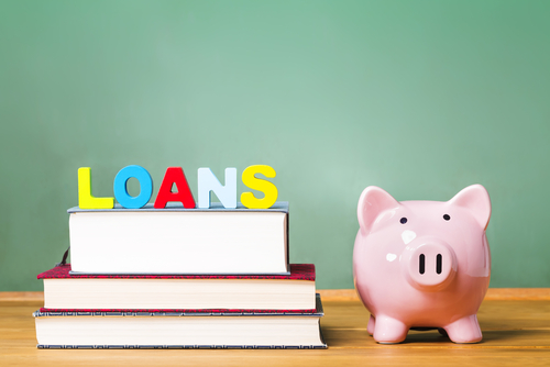 Subsidized vs Unsubsidized Student Loans: What's the difference?